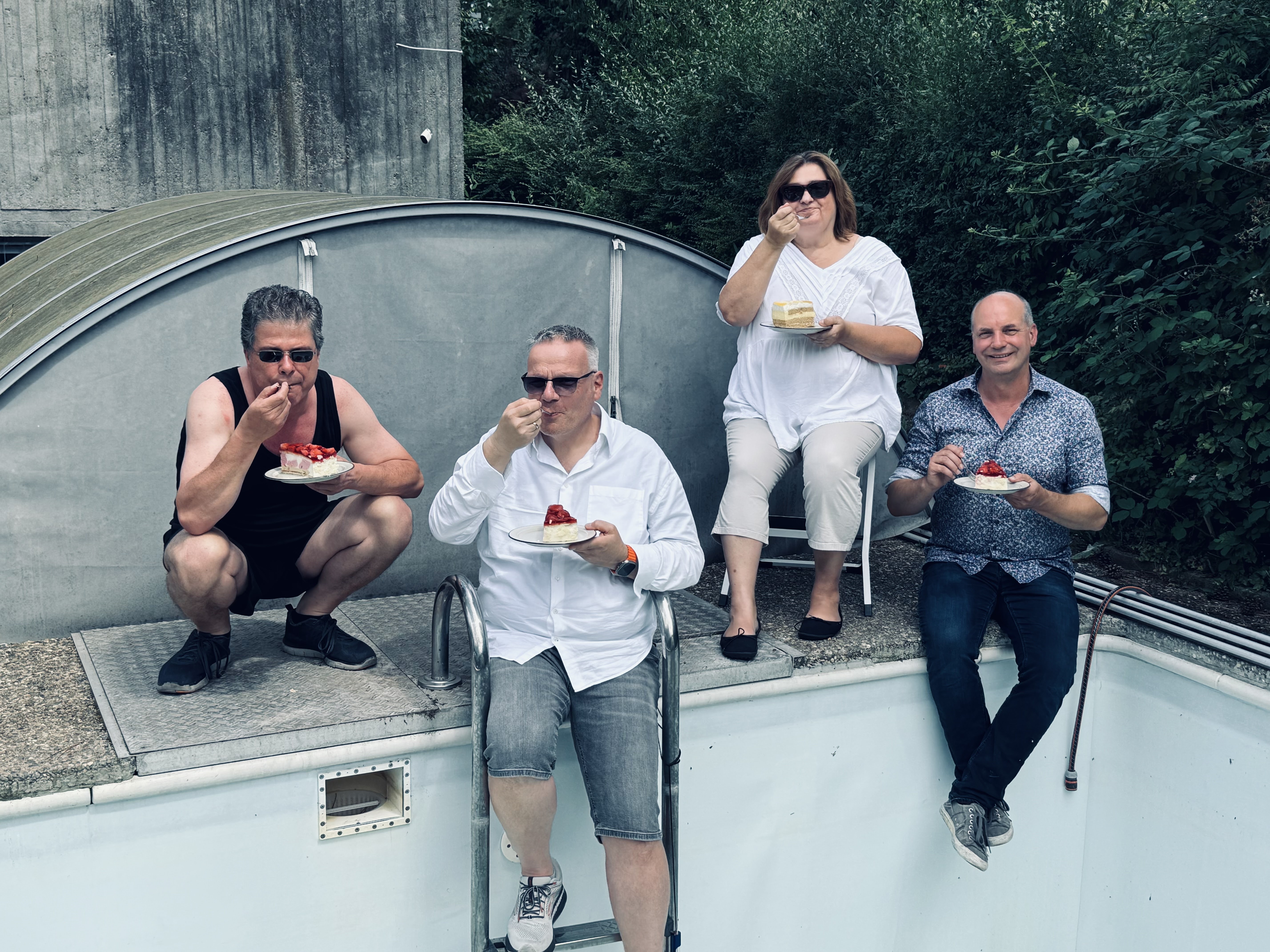 Kuchen am Pool, Foto: Arija Skipsna